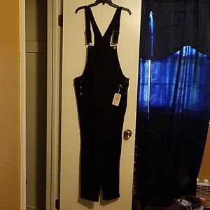 Torrid Overall Black Crop w/ Super Destruct